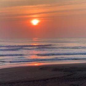 1月24日千葉北、東浪見の朝の波の画像