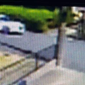 自転車が来ても、ドア開けたまま続けてる！の画像