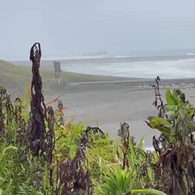 8月1日千葉北、東浪見の朝の波の画像