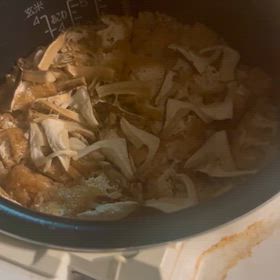 松茸ご飯の画像