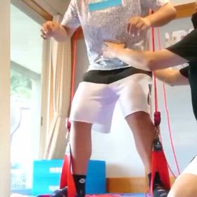 レッドコードスクワットの画像