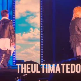 黒がくっきりしてるDELLハイエンドモニター （一瞬BTS Live）の画像