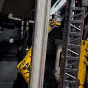 2横スライドで見る解体匠機νガンダム〜格納庫〜の画像