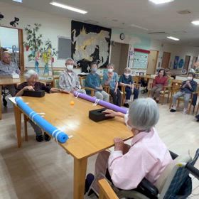 エアホッケー風ゲームの画像