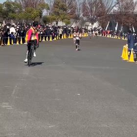 所沢走学校初のトップ通過(第２区　小川くん)の画像