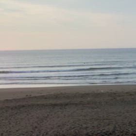 6月30日千葉北、東浪見の朝の波の画像