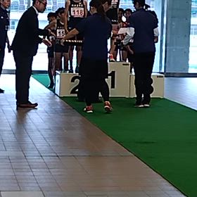 男女混合リレー表彰式の画像