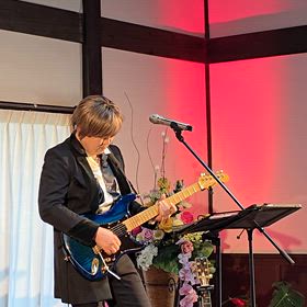 25.8.23花久の里　ギターソロの画像