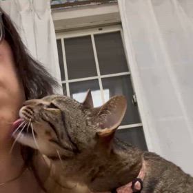 お姉さん大好きな小麦の画像