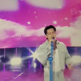 The Show 映像の画像