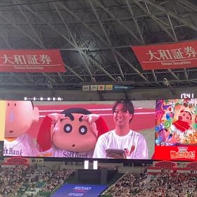 ホークス クレヨンしんちゃんコラボの始球式の画像