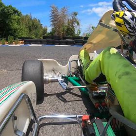 ぶっとんだの画像