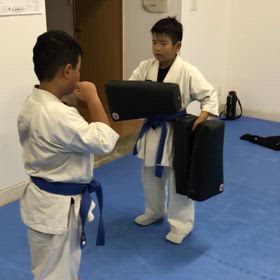 ミット打ち！の画像