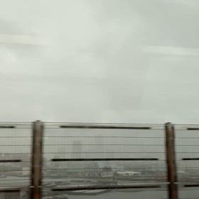 ベイブリッジからの本牧埠頭の画像