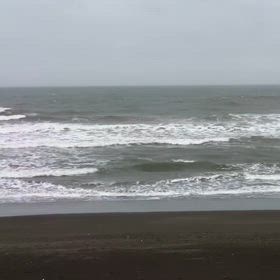 10月22日千葉北、東浪見の朝の波の画像