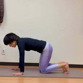 股関節伸ばして、腰痛予防、姿勢改善の画像