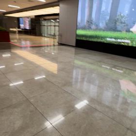 金浦空港から地下鉄駅の画像