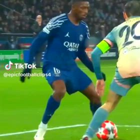 両足ドリブラーではないの画像