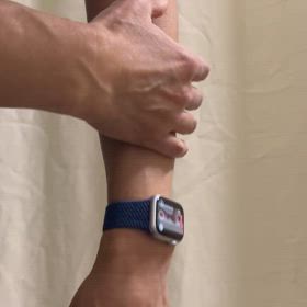 肘のセルフケアの画像