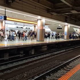 東武北千住駅地平ホームの画像