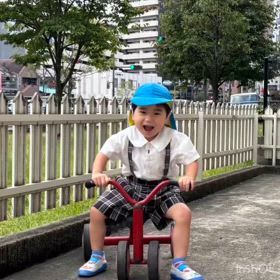 スクールの裏庭で…の画像