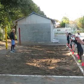 4/12 基本動作（立ち幅跳び）④の画像