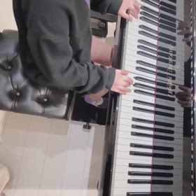 合唱伴奏者の皆さん*゜7名です...♪*ﾟ〜2025〜の画像