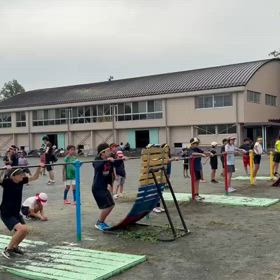 基本動  作（鉄棒）⑤の画像