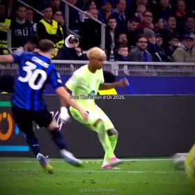 形で見ない、利き足から見るの画像