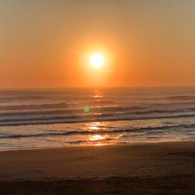 11月12日千葉北、東浪見の朝の波の画像