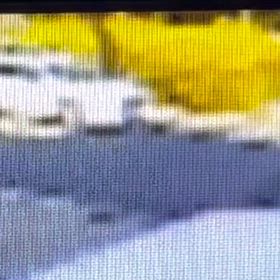 車庫から出てきて車庫入れの画像