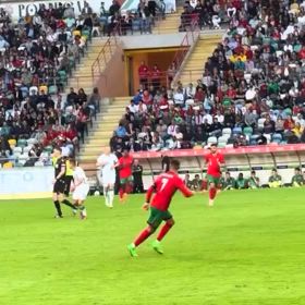 ボールを置く、ボールを持つが出来ていないの画像