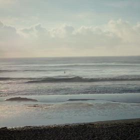 8月8日千葉北、東浪見の朝の波の画像
