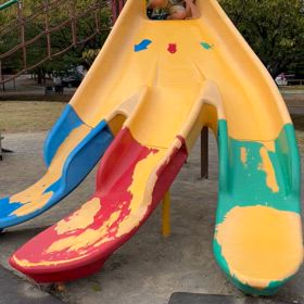 バナナ滑り台①の画像