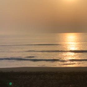 3月25日千葉北、東浪見の朝の波の画像