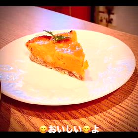 かぼちゃとりんごのケーキの画像