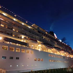 クルーズ船の画像