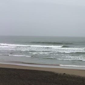 5月20日千葉北、東浪見の朝の波の画像