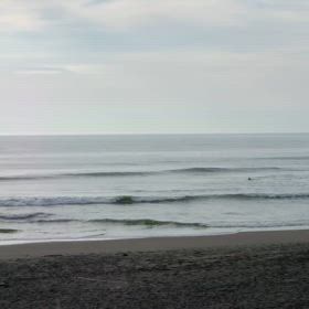 5月16日千葉北、東浪見の朝の波の画像