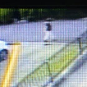 溝からポイ捨て！絶対持ち帰えらない！の画像