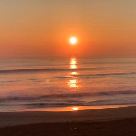 11月21日千葉北、東浪見の朝の波の画像
