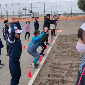 2/17 立ち幅跳び①の画像