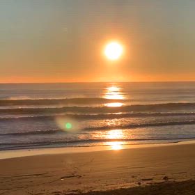 12月15日千葉北、東浪見の朝の波の画像