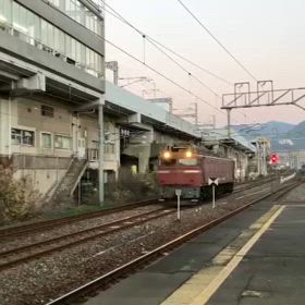 小倉駅で撮影した貨物列車の動画です！の画像