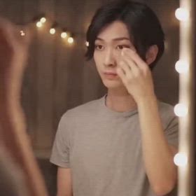 生成AI動画、女装のつもりで書いたけどの画像