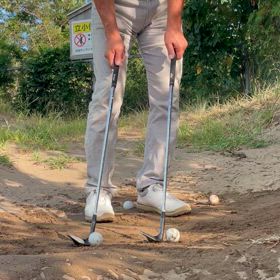 ボール2個打ち！の画像