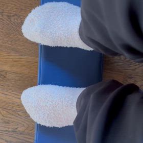 実はお気に入りはこの動き♡ 足首　膝　股関節が連動して動くよの画像