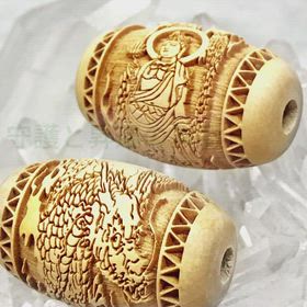 騎龍観音✨柘植ビーズの画像