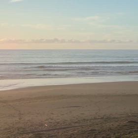 7月22日千葉北、東浪見の朝の波の画像