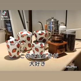 日曜日の昼の画像